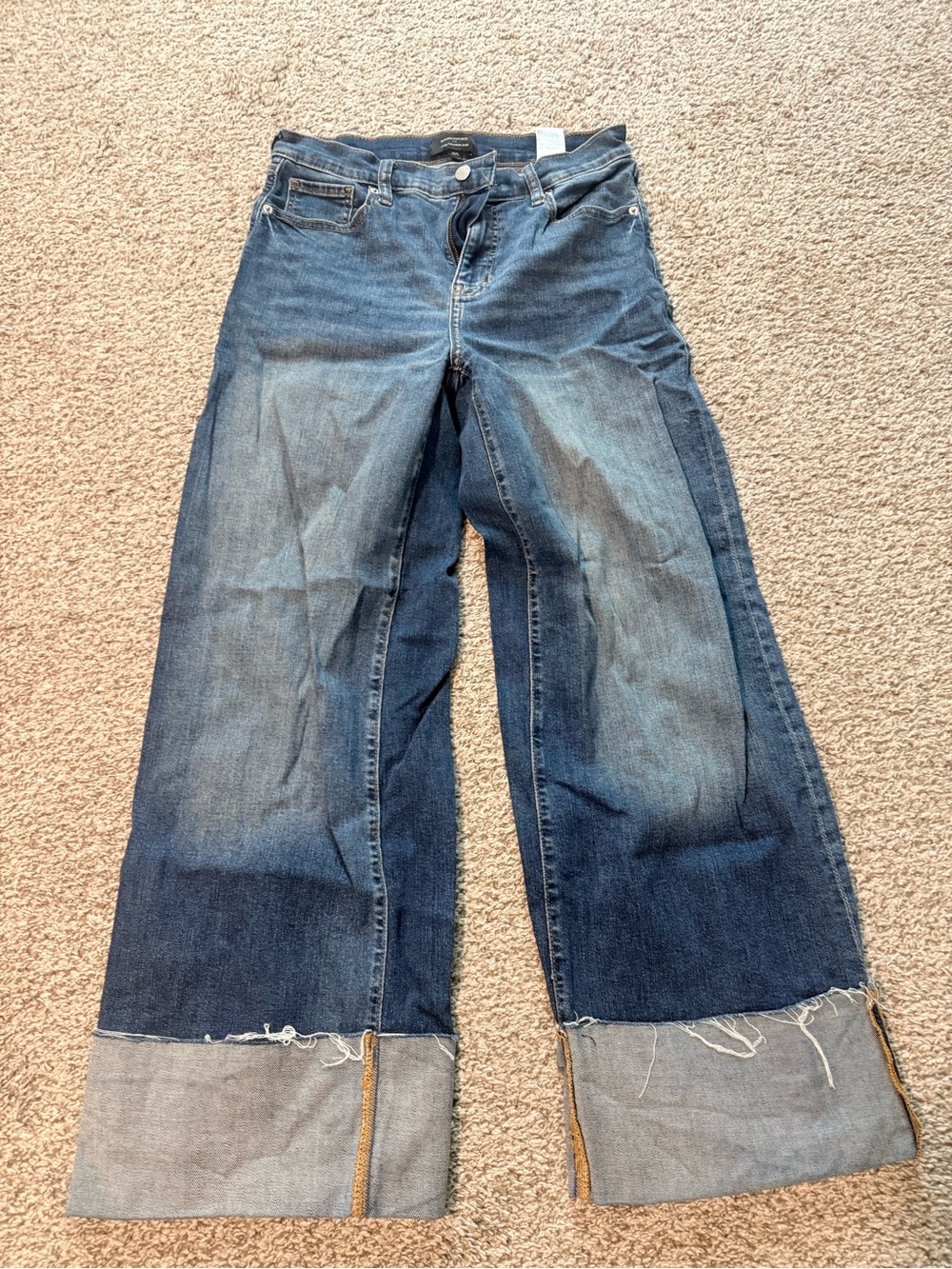 Banana Republic Wide-Leg Cuffed Jeans - dark wash